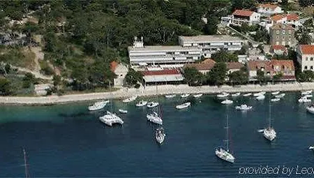 Delfin Hvar 酒店